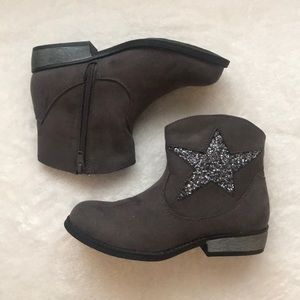 NWOT Girls Falls Creek Booties